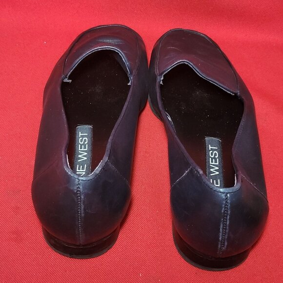 Nine West Leather Navy Blue Slip On Flat Shoes 5 1/2 M - Picture 4 of 10